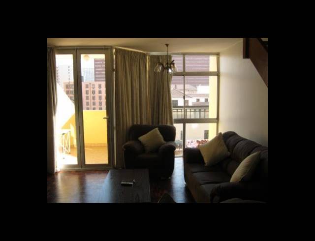 2 BEDROOM APARTMENT TO LET IN SOUTH BEACH